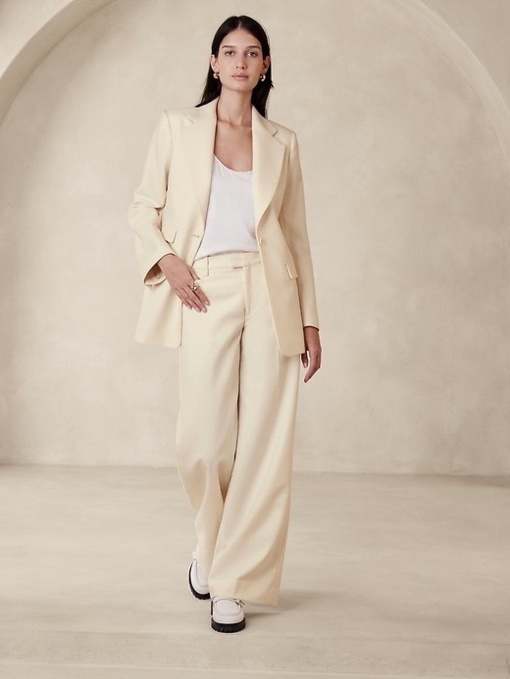 Wide-Leg Italian Wool Trouser in Cream